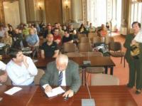 Arădenii se revoltă împotriva abonamentului unic şi a eliminării unor linii de tramvai