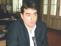 Consilierul Claudiu Cristea le cere colegilor să renunţe la indemnizaţii